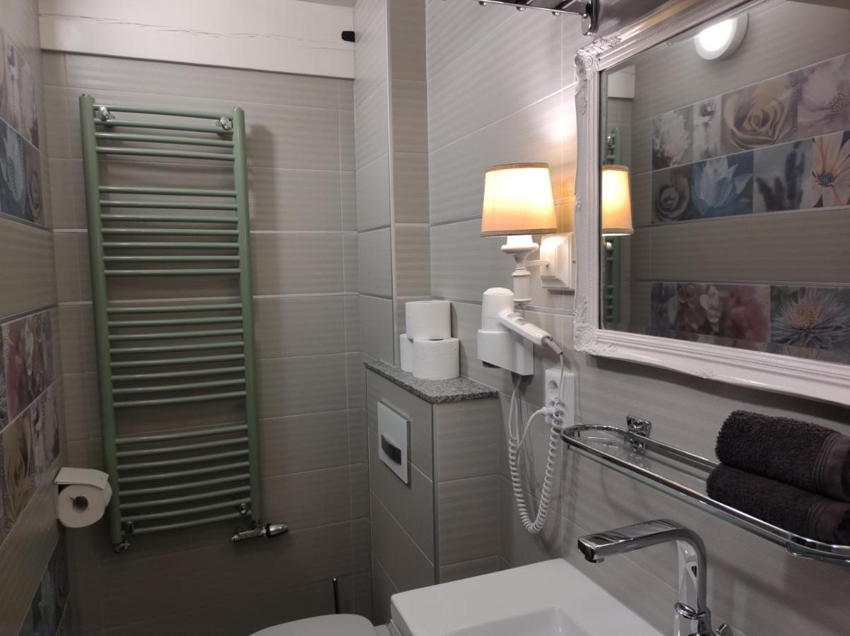 Vrye Heerlykheyd (Adults Only) Apartment Мидълбург Екстериор снимка
