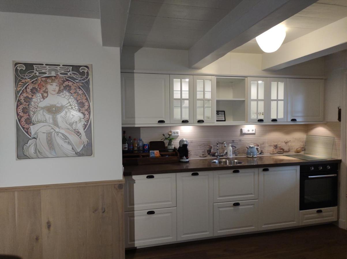 Vrye Heerlykheyd (Adults Only) Apartment Мидълбург Екстериор снимка