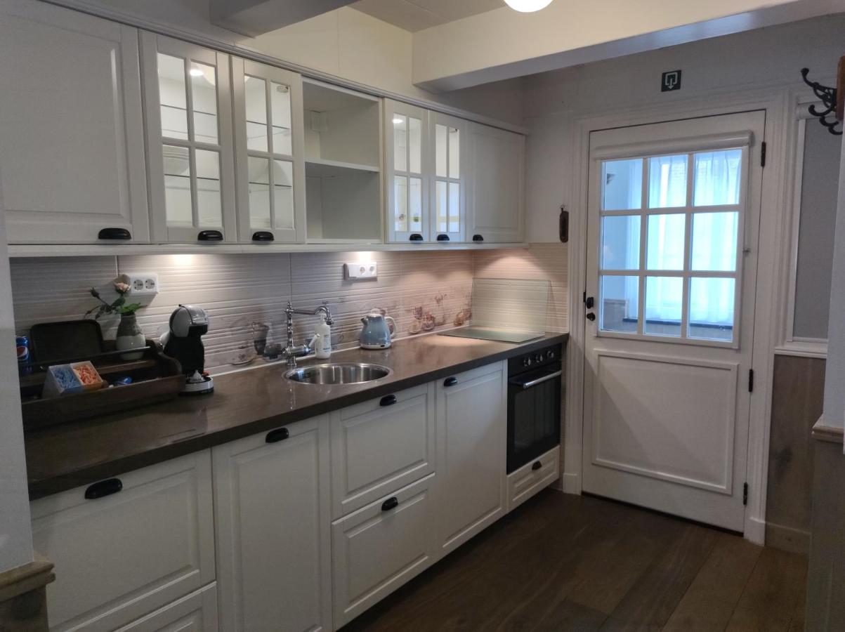 Vrye Heerlykheyd (Adults Only) Apartment Мидълбург Екстериор снимка